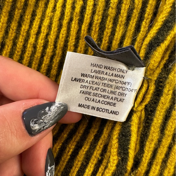 HAWICO Scotland 100% Chashmere Ribbed Yellow & Green Knit Sweater - Picture 6 of 7